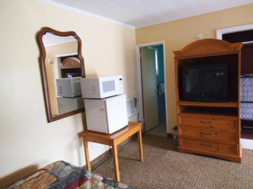 Relax Inn Франклин Номер фото